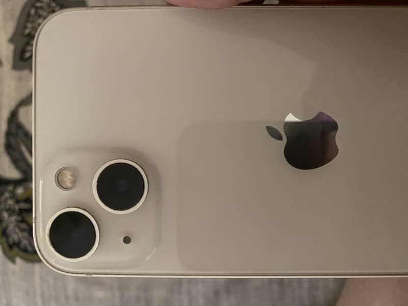 Apple iPhone 13 2