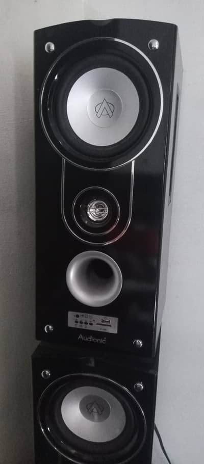 audionic tower speakers
