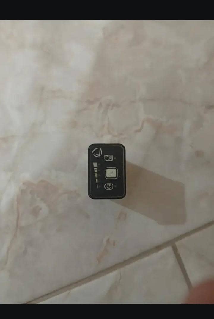 CNG Button original 6