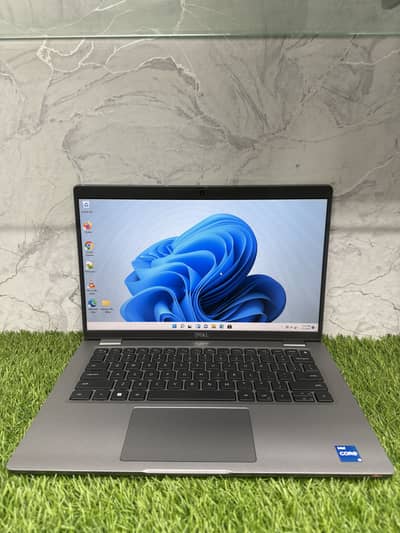 Dell Latitude 5430 (i5 12th Gen) (8/256)