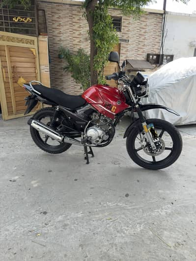Yamaha YBR G 125