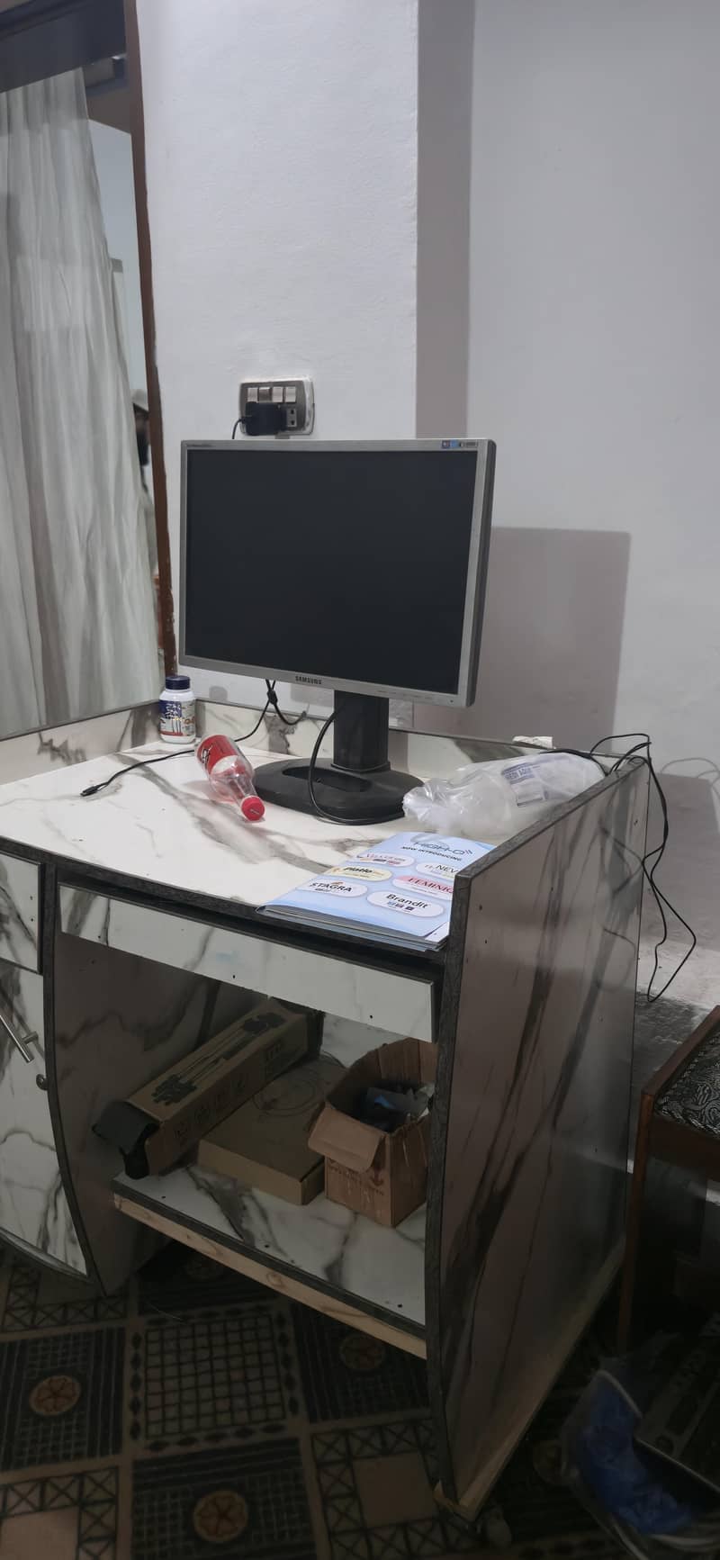Computer Table 2