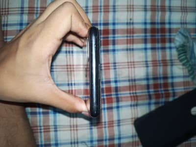 OPPO F9