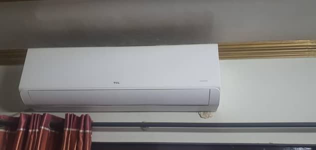 TCL 1.5 ton T3 Brandnew condition 10/10