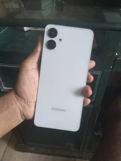 Samsung Mobile A06