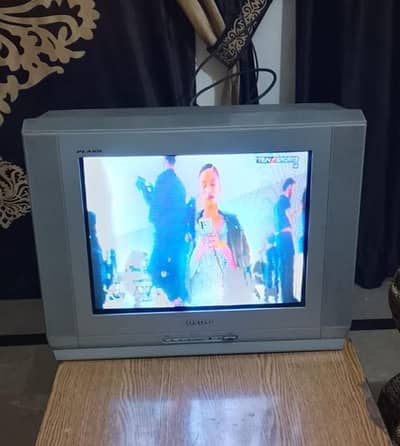 Samsung tv for sale good condition