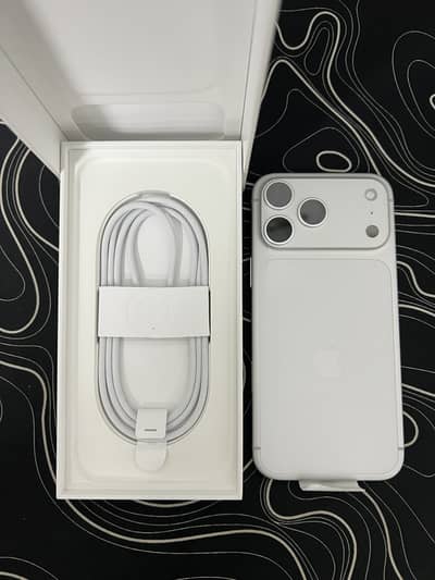 Apple iPhone 17 Pro Max (4 Months Sim Time)