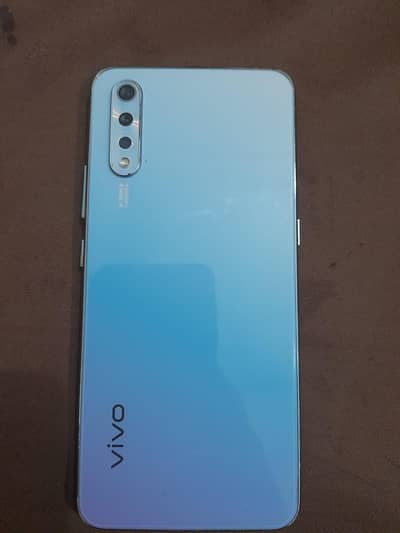 Vivo S1