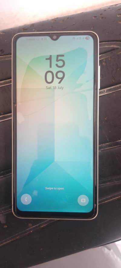 Samsung Mobile A06