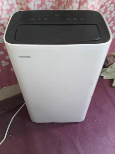 Toshiba portable AC 1 Ton Moveable