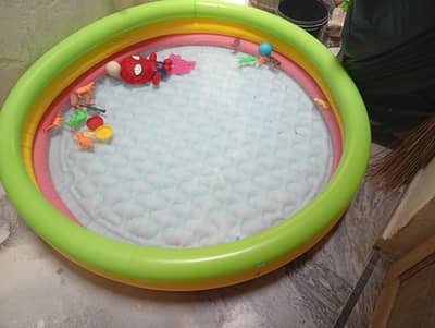 Swimming Pool with Air Pump