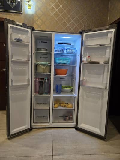Haier HRF-622 Side by Side Inverter Refrigerator in 10 Years Warranty