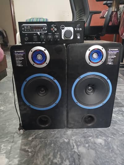 2.0 Speakers with Amplifier