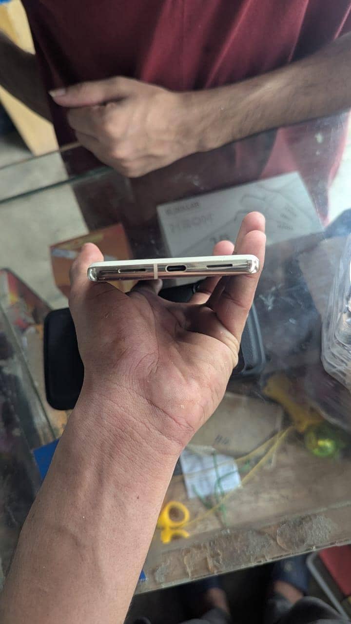 Google Pixel 7 Pro 2