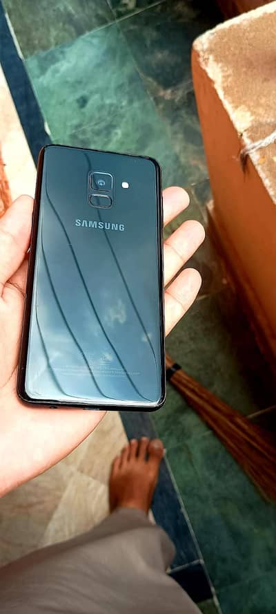 Samsung Mobile A8