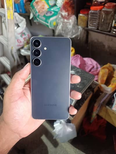 Samsung Mobile S25 FE