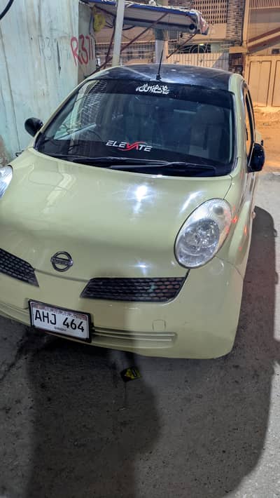 Nissan March 2002/05 auto urgent sale. 0321/39/72/72/9