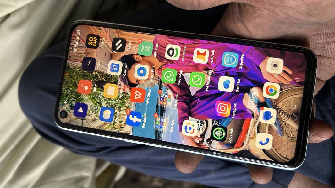 OppoA52 1