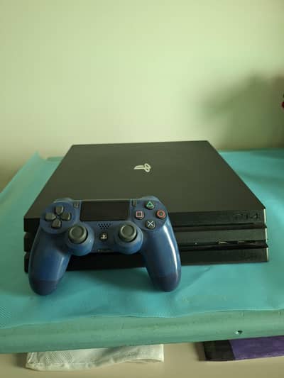 PS4 PRO 1 TB (Used)