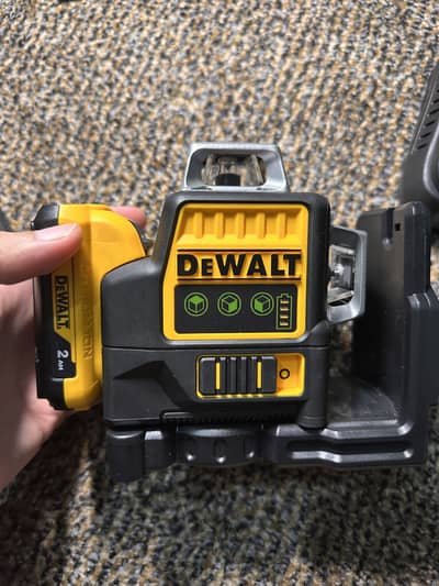 12 lines laser level for sale WhatsApp 03198614614