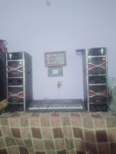 Audionic speakers