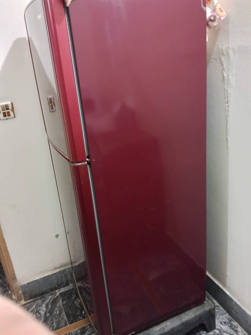 WORKING Refrigerators 7
