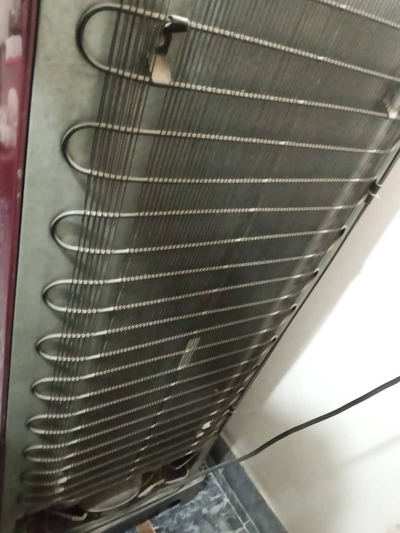 WORKING Refrigerators 3