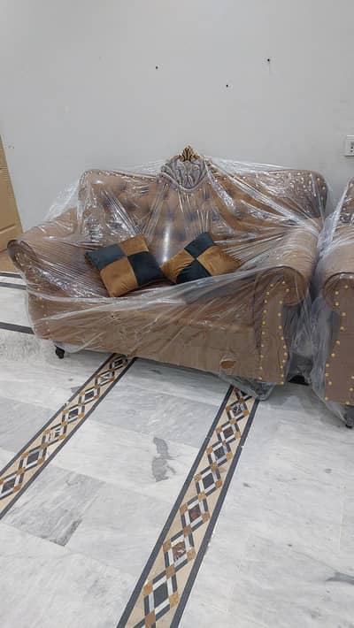 Sofa Set 7 seater bilkul new condition ha not used  reasonable price