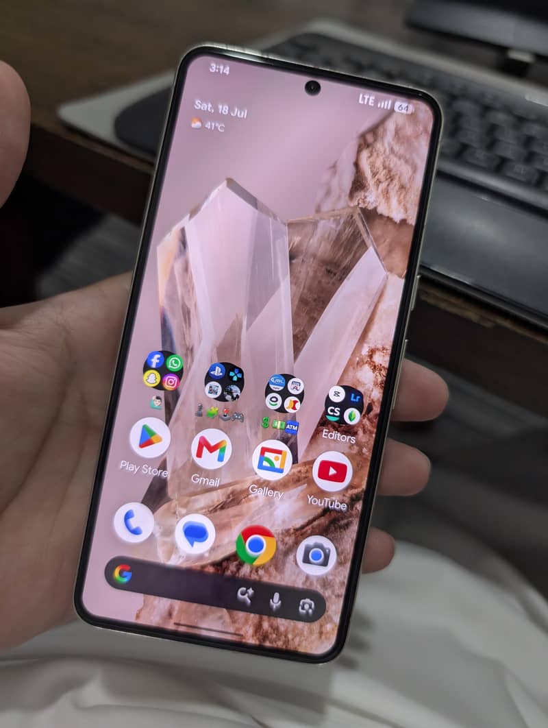 Google Pixel 8 Pro 4