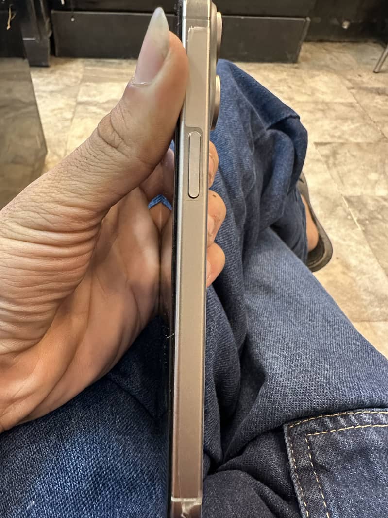 Iphone 15 pro max 1
