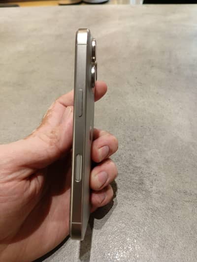 Apple iPhone 16 Pro pta approved