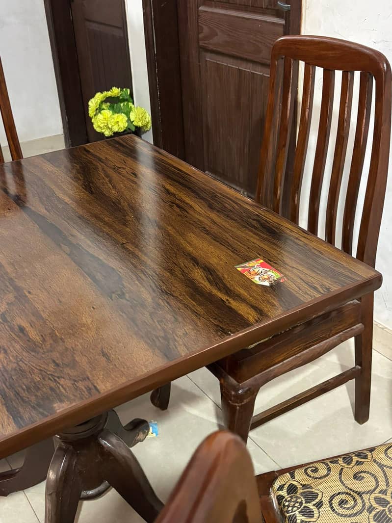 Dinning table 4
