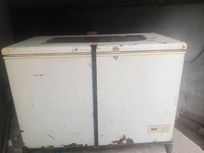 Dawlance dip freezer03701455899