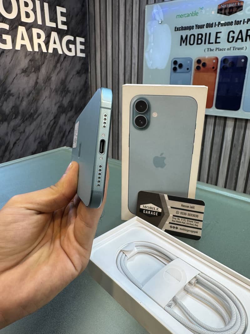Apple iPhone 16 Plus 1