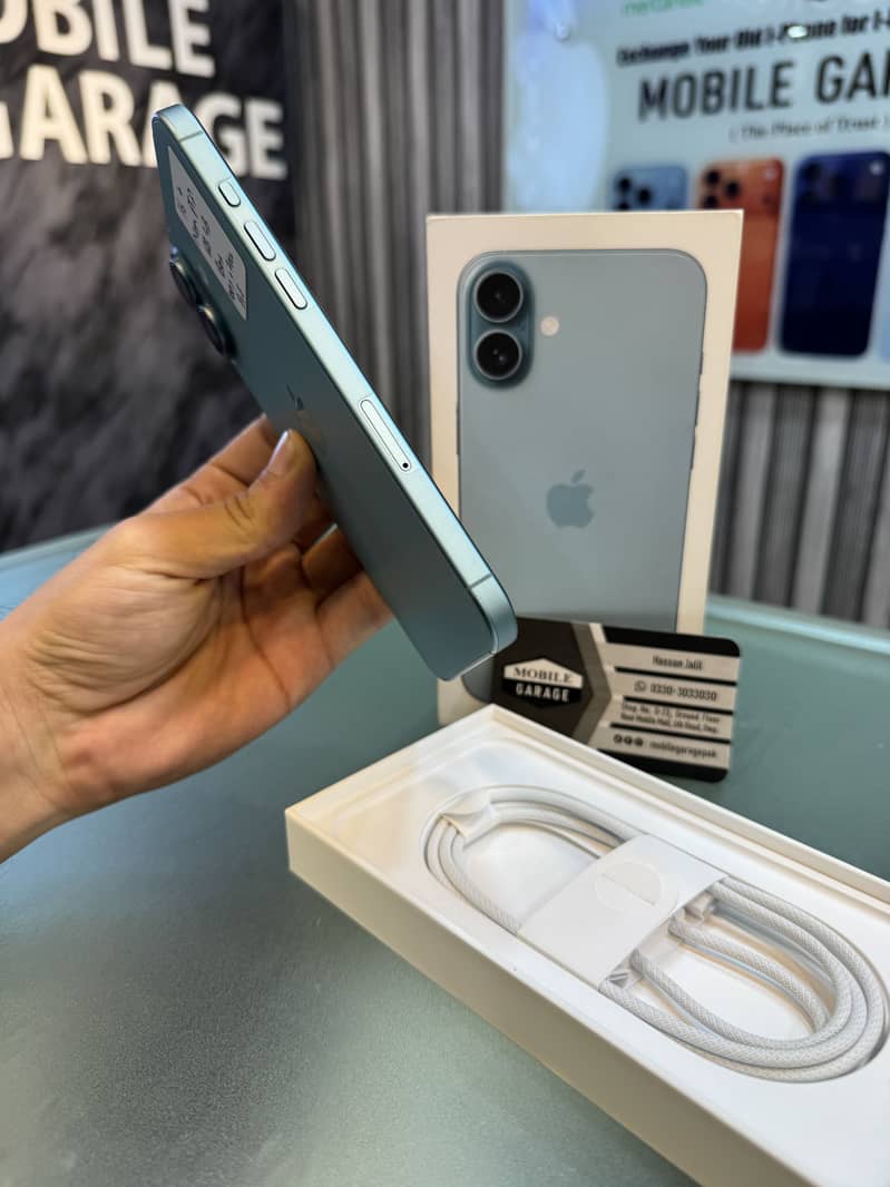 Apple iPhone 16 Plus 3