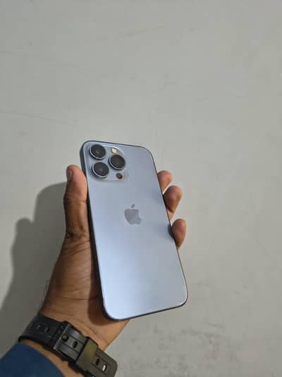Apple iPhone 13 Pro