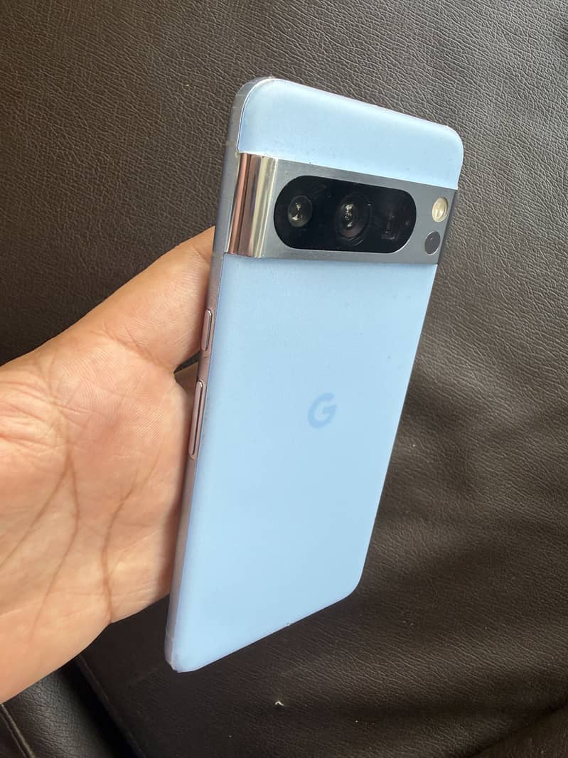 Google Pixel 8 Pro 1
