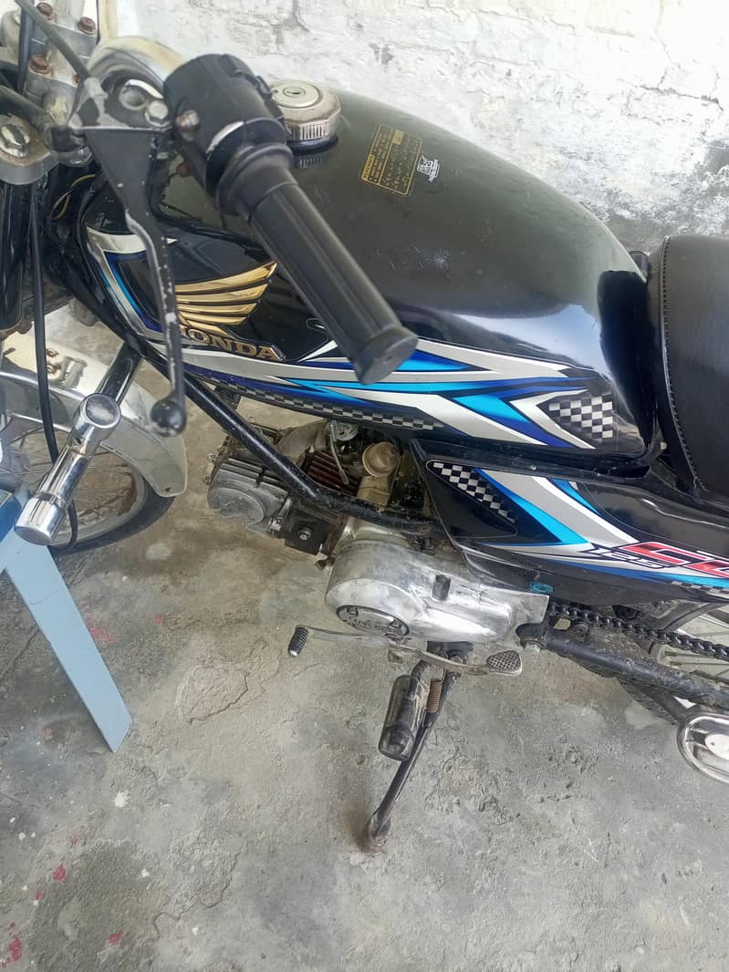 unted100cc 4