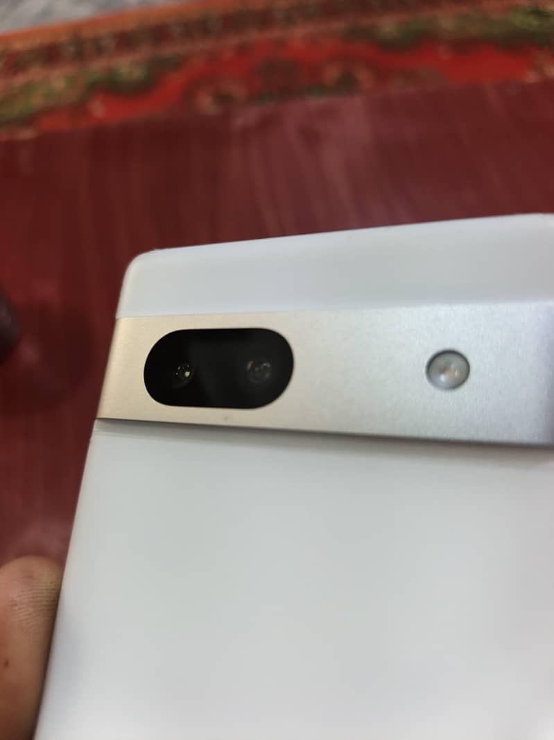 Google Pixel 7a 4