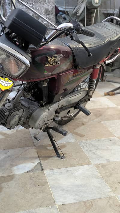 urgent sale only serious buyer can contact road prince 70 cc