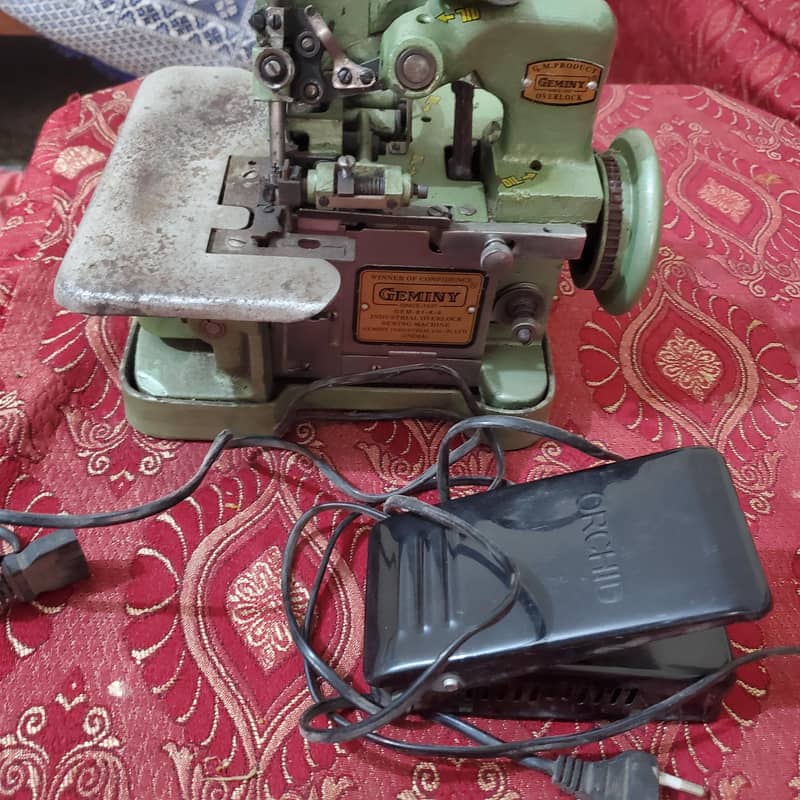 overlock machine 3
