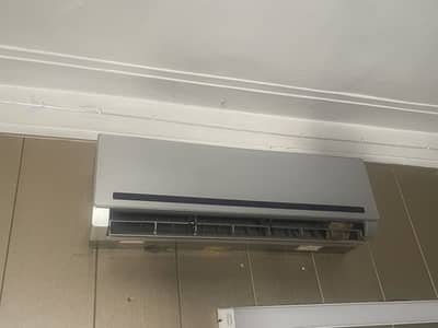 Haier 1.5 AC