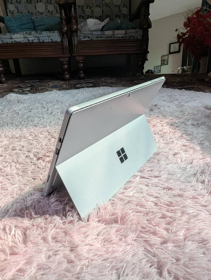Microsoft surface pro 6 1