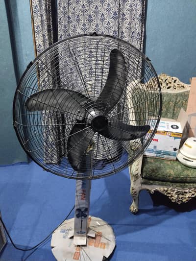 pedestal Fan for sale