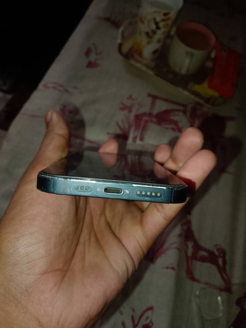 Iphone 13 3