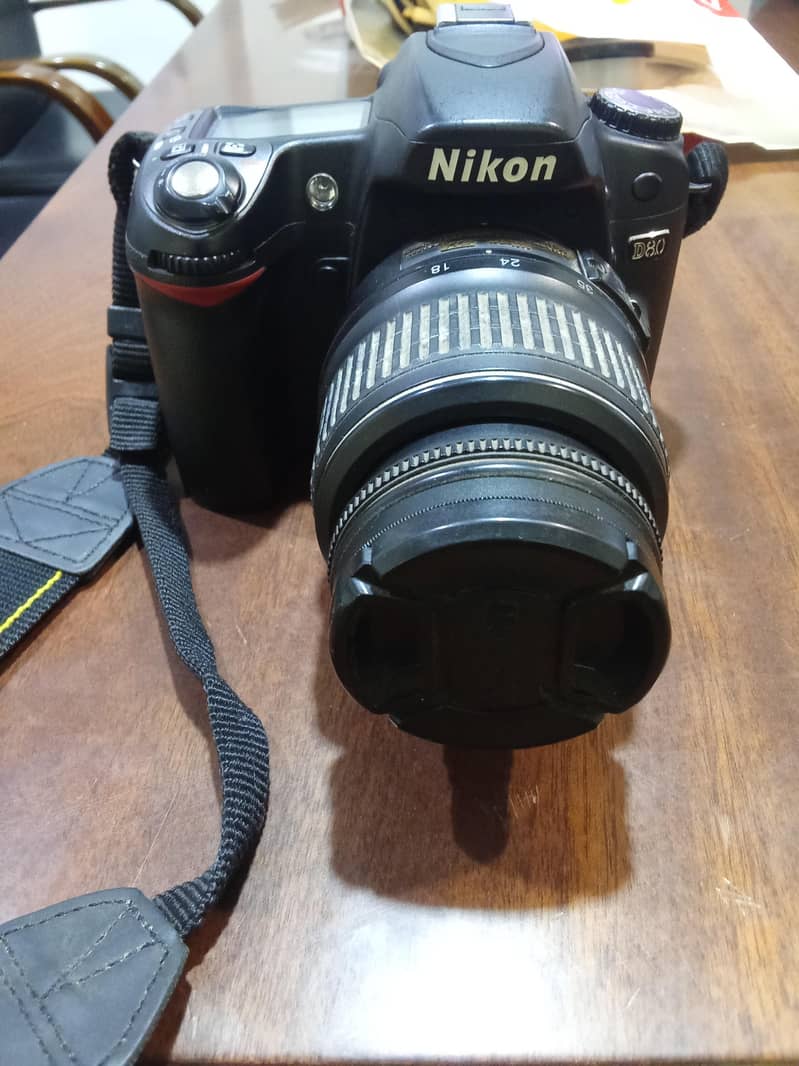 camera D80 1