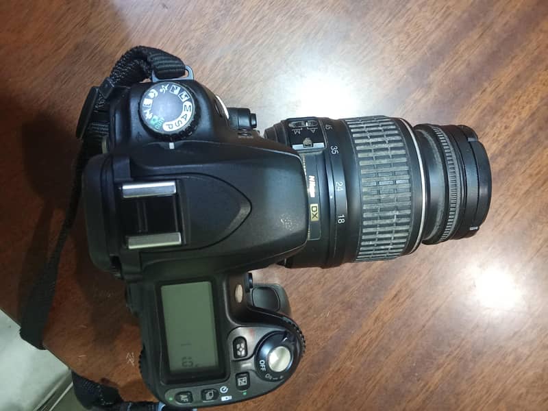 camera D80 3