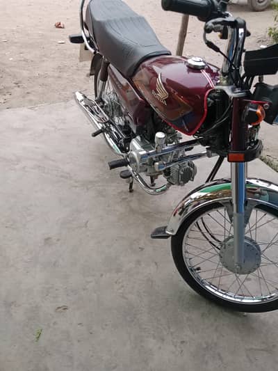 2025 model Honda70
