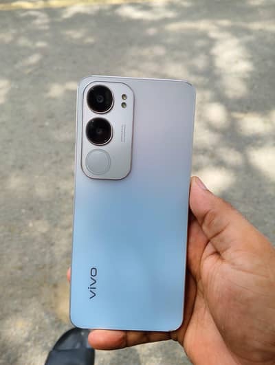 Vivo Y19s