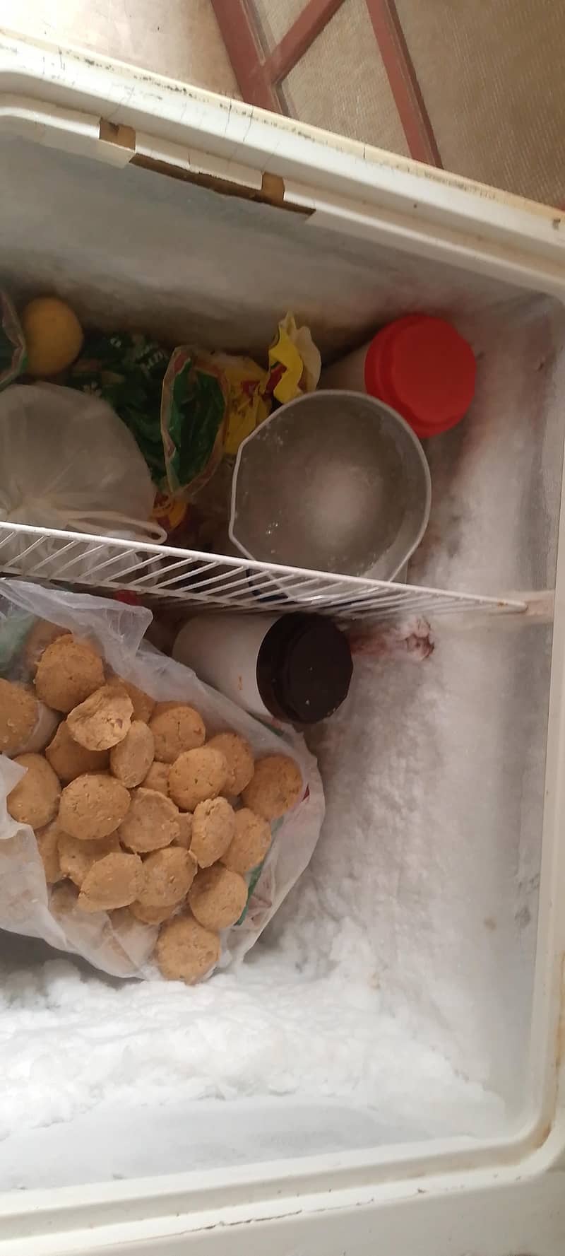 Deep Freezer – Fast Cooling | Good Condition 7